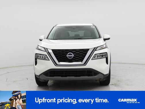 White 2022 Nissan Rogue SV
