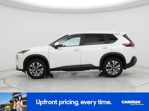 White 2022 Nissan Rogue SV