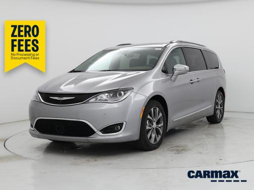 Silver 2017 Chrysler Pacifica Limited