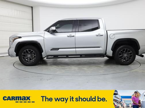 2022 Toyota Tundra Platinum