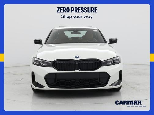 White 2023 BMW 330e