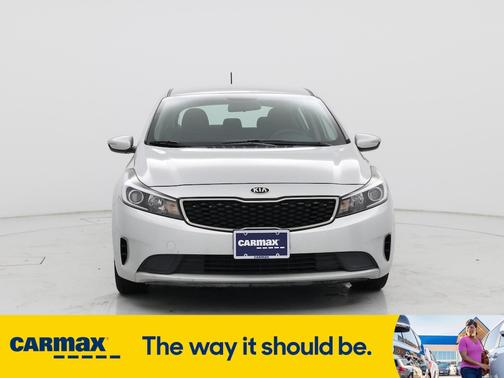 2017 Kia Forte5 LX