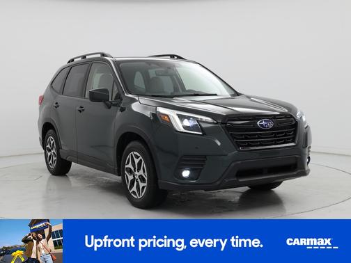 Green 2024 Subaru Forester Premium