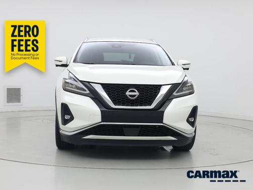 White 2023 Nissan Murano SL