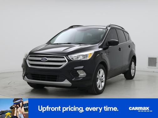 Black 2018 Ford Escape SE