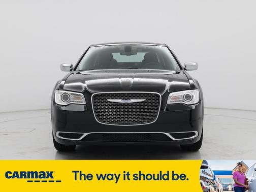 2021 Chrysler 300 Touring