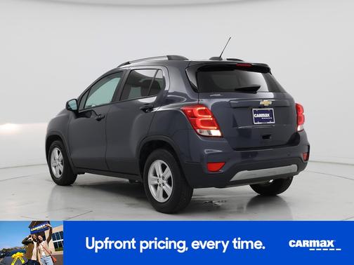 Gray 2021 Chevrolet Trax LT