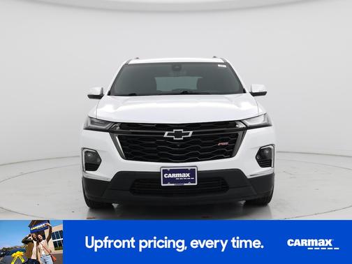 White 2022 Chevrolet Traverse RS