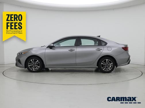 Gray 2024 Kia Forte LXS