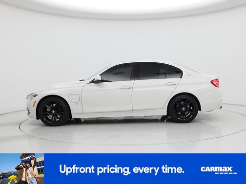 White 2018 BMW 330e E iPerformance