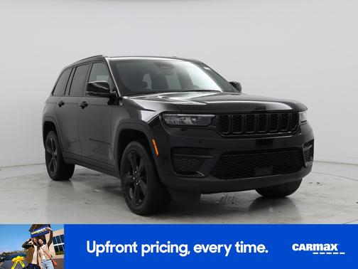 Black 2024 Jeep Grand Cherokee Altitude