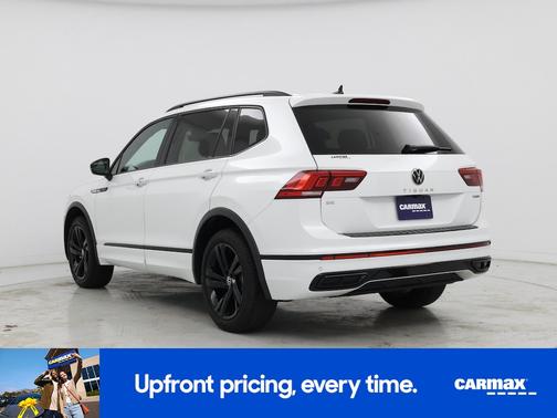 White 2024 Volkswagen Tiguan SE R-Line Black