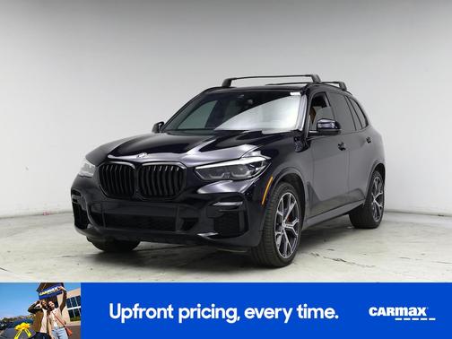 Black 2022 BMW X5 xDrive40i
