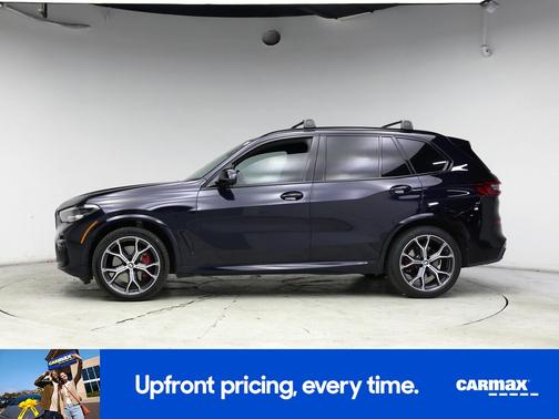 Black 2022 BMW X5 xDrive40i