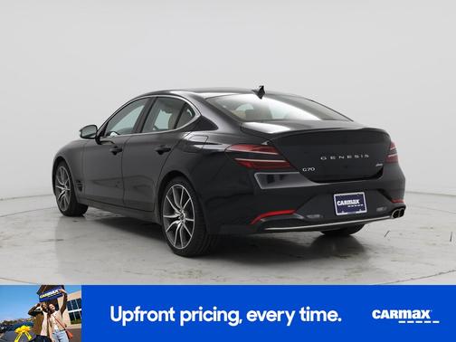 2022 Genesis G70 2.0T