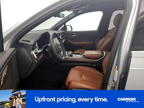 Silver 2025 Audi Q7 Prestige