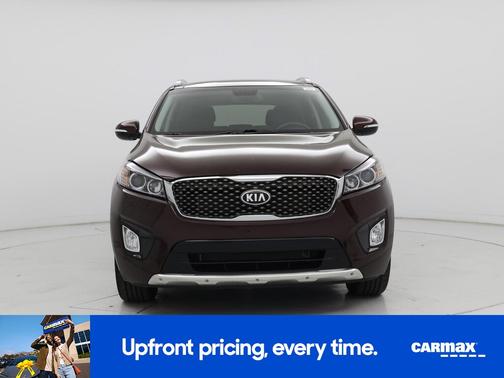 Burgundy 2018 Kia Sorento SX