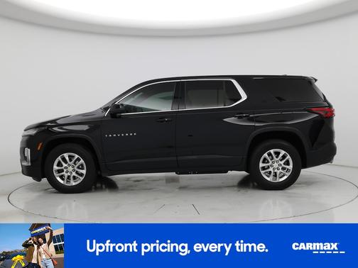 Black 2022 Chevrolet Traverse LS