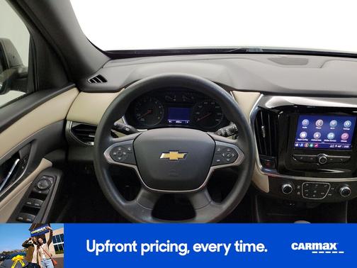 Black 2022 Chevrolet Traverse LS
