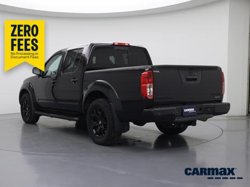 Black 2021 Nissan Frontier SV