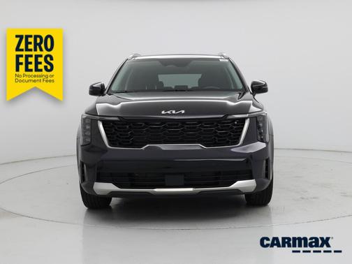 Gray 2025 Kia Sorento S