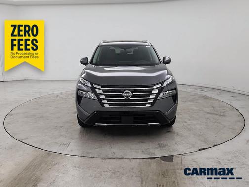 Gray 2024 Nissan Rogue Platinum