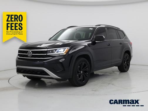 Black 2023 Volkswagen Atlas SE w/Tech
