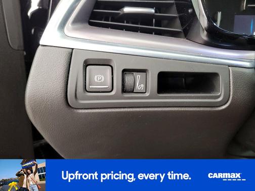 Black 2018 Cadillac XT5 Premium Luxury
