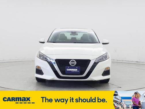 2021 Nissan Altima SV