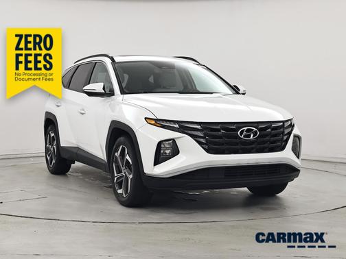 White 2023 Hyundai TUCSON SEL