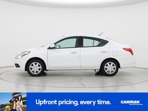 2019 Nissan Versa SV