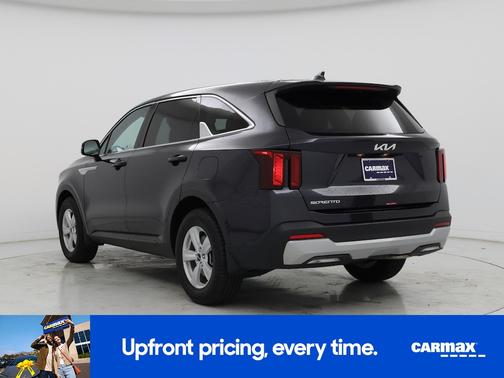 Gray 2025 Kia Sorento LX