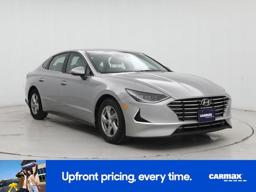 Silver 2023 Hyundai SONATA SE