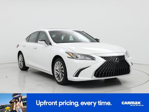 2023 Lexus ES 300h Luxury