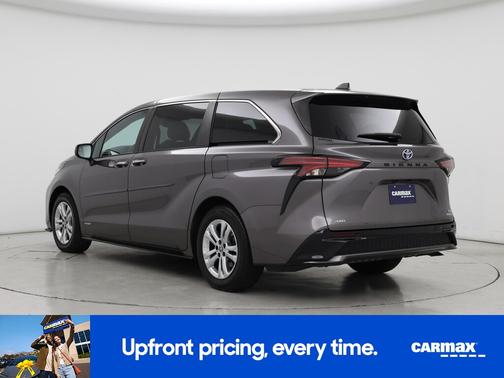 2021 Toyota Sienna XSE