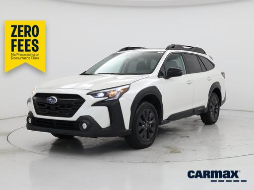 White 2025 Subaru Outback Onyx Edition