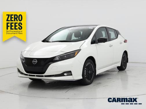 White 2024 Nissan Leaf SV Plus