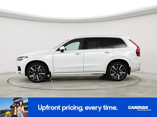 2020 Volvo XC90 T6 Momentum