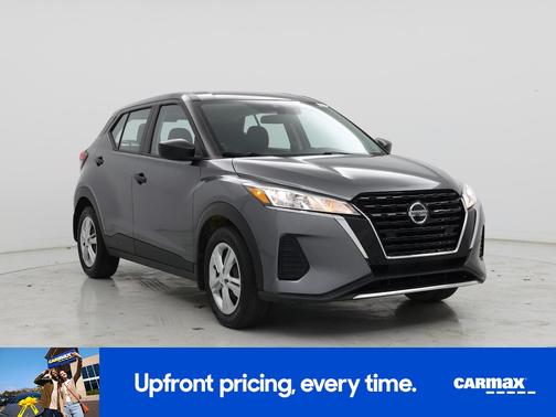 Gray 2021 Nissan Kicks S