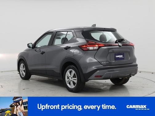 Gray 2021 Nissan Kicks S