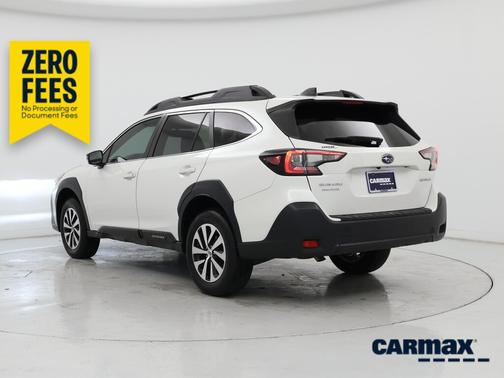White 2024 Subaru Outback Premium