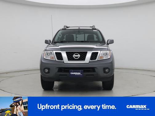 Gray 2017 Nissan Frontier PRO-4X