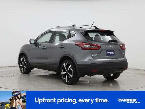 Gray 2022 Nissan Rogue Sport SL