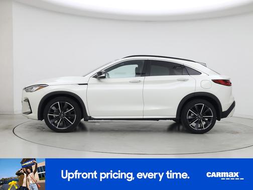White 2023 INFINITI QX55 Luxe