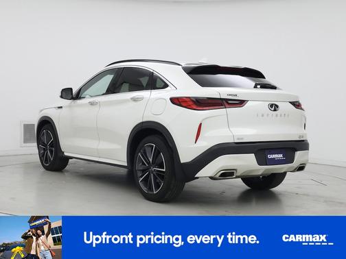 White 2023 INFINITI QX55 Luxe