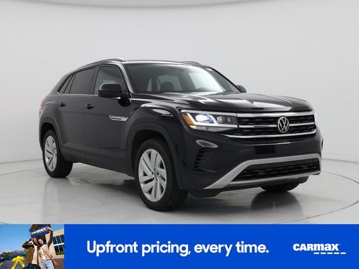 Black 2022 Volkswagen Atlas Cross Sport SE w/Tech