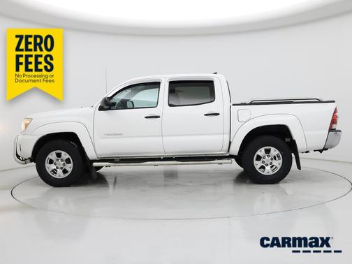 Pearl 2015 Toyota Tacoma