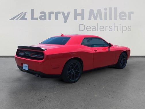 2021 Dodge Challenger SXT