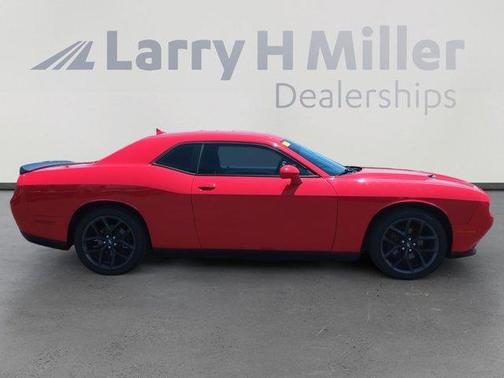 2021 Dodge Challenger SXT