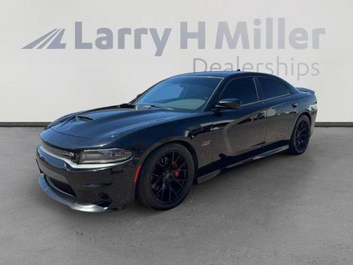 Pitch Black Clearcoat 2017 Dodge Charger R/T 392